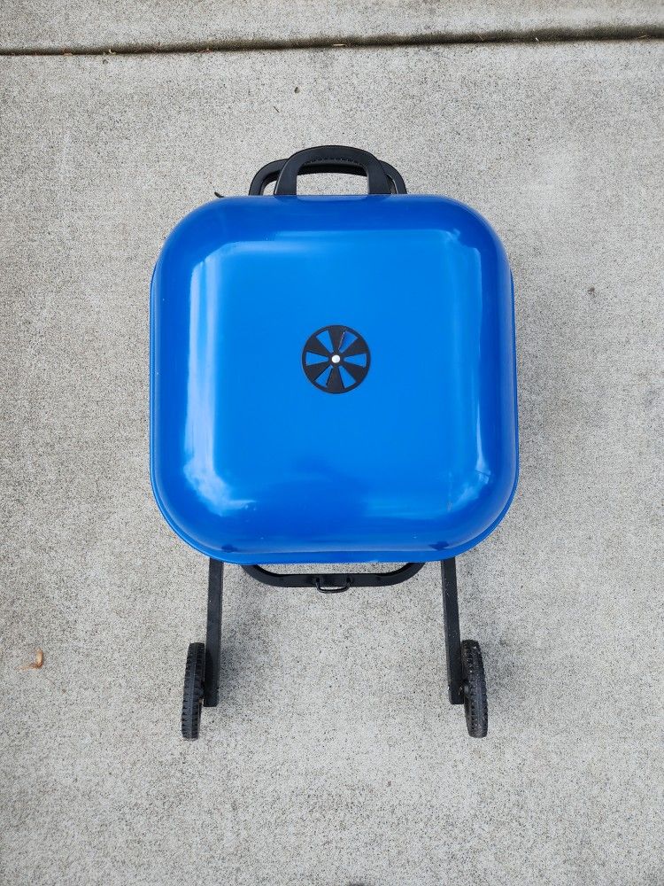 Aussie Portable Grill And Charcoal Chimney