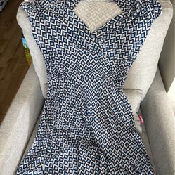 Nom Dress- Size large