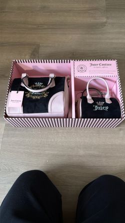 Juicy Couture Set Purses