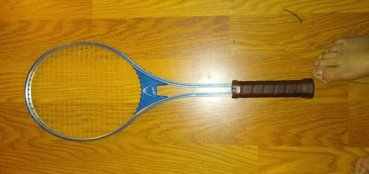 Vintage 1970 AMF Head MASTER ALUMINUM Tennis Racket STRUNG 4-1/4"