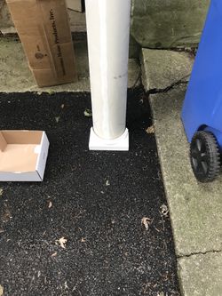 New fiberglass 1/2 porch column