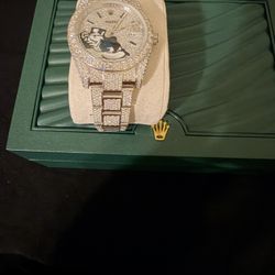 Japanese Automatic Watch – Moissanite Edition