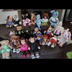 Build a bears ( Hello Kitty sold)