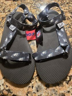 Eagles Official Women's Sandals Size 8 New With Tag Attached 