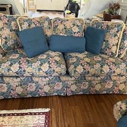 Custom-made sofa 