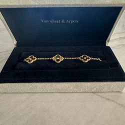 Gold Van cleef