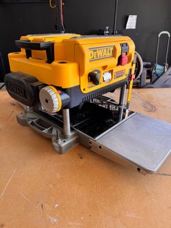DeWalt Planer