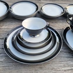 China Set Owned By O.J. Simpson