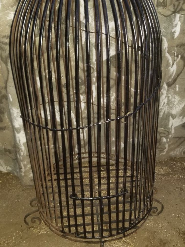 Large Metal Bird cage