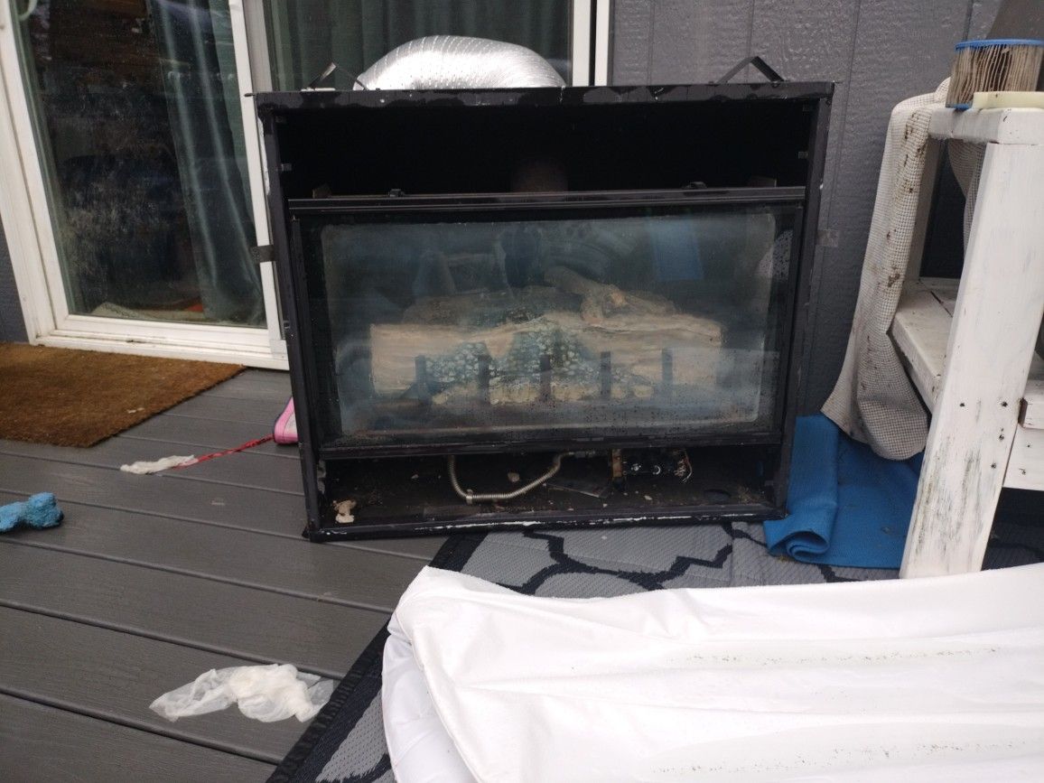 Gas Fireplace for Sale in Puyallup, WA OfferUp