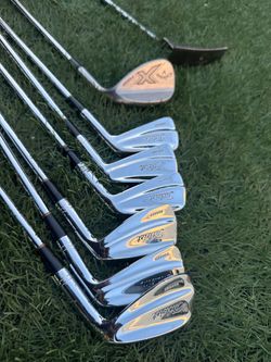 Titleist tour model blades