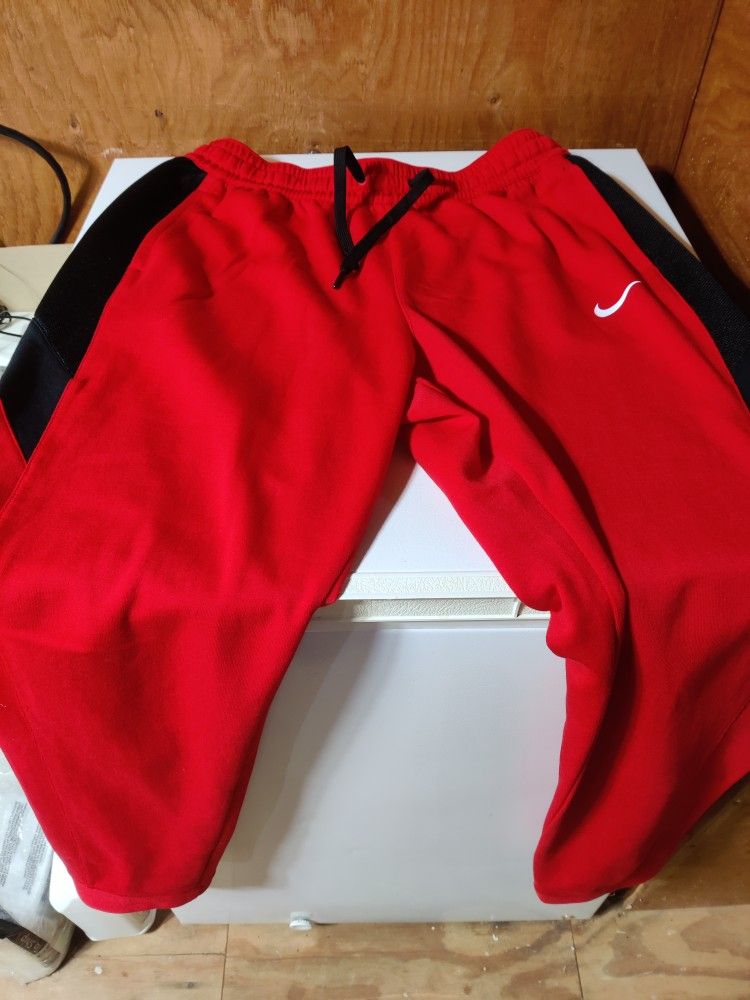 Nike XL Sweatpants Dri Fit Red &Black Relax For Athletic Wear Work Out Gear Exercise Pants 