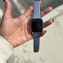 Apple Watch SE (2nd Gen) GPS Only