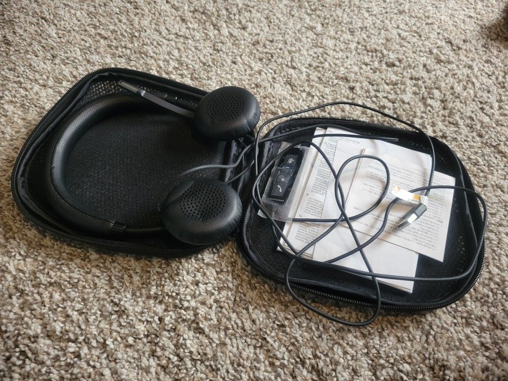 Wired Headset USB Brand New