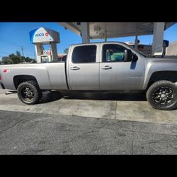 Chevy DURMAX Diesel Z71  4×4
