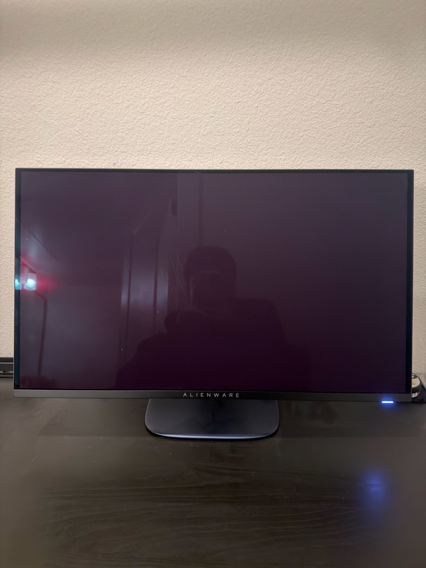 Alienware 27” 4K QD-OLED gaming monitor (AW2725Q)