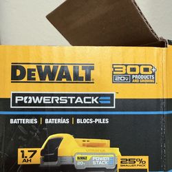 NEW DEWALT 20V MAX XR POWERSTACK Compact Lithium-Ion 1.7Ah