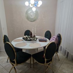 6 Velvet Green Dining Chairs 