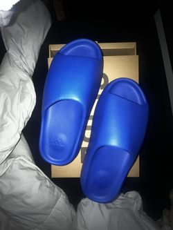 Yeezy Slide Blue