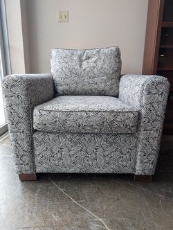 Pair of Contemporary Upholstered Club Chair with Botanical Pattern