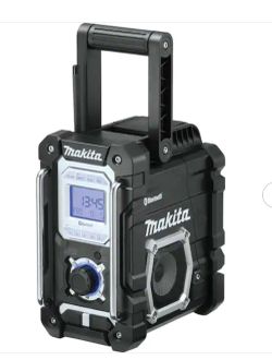 Makita wireless jobsite radio