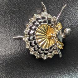 Van Cleef And Arpels Brooch  Damaged Or Altered By Picasso To Dora Maar 