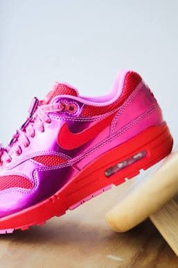 Nike Air Max 1 Valentine's Day Playful Pink