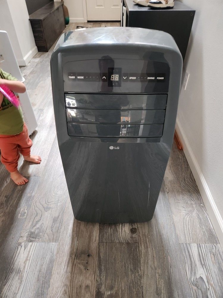 LG Portable Air Conditioner