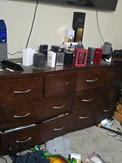 Dresser