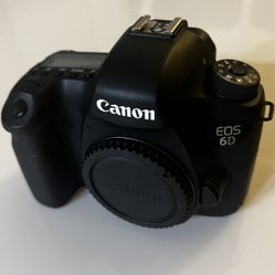 Canon 6D - Body Only