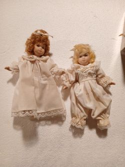 Porcelain Dolls with Lace Outfits – Set of 2