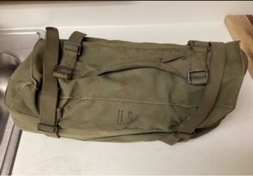 WW2 Helmet/Canteen/Manual/Tent w/Stakes/Bag