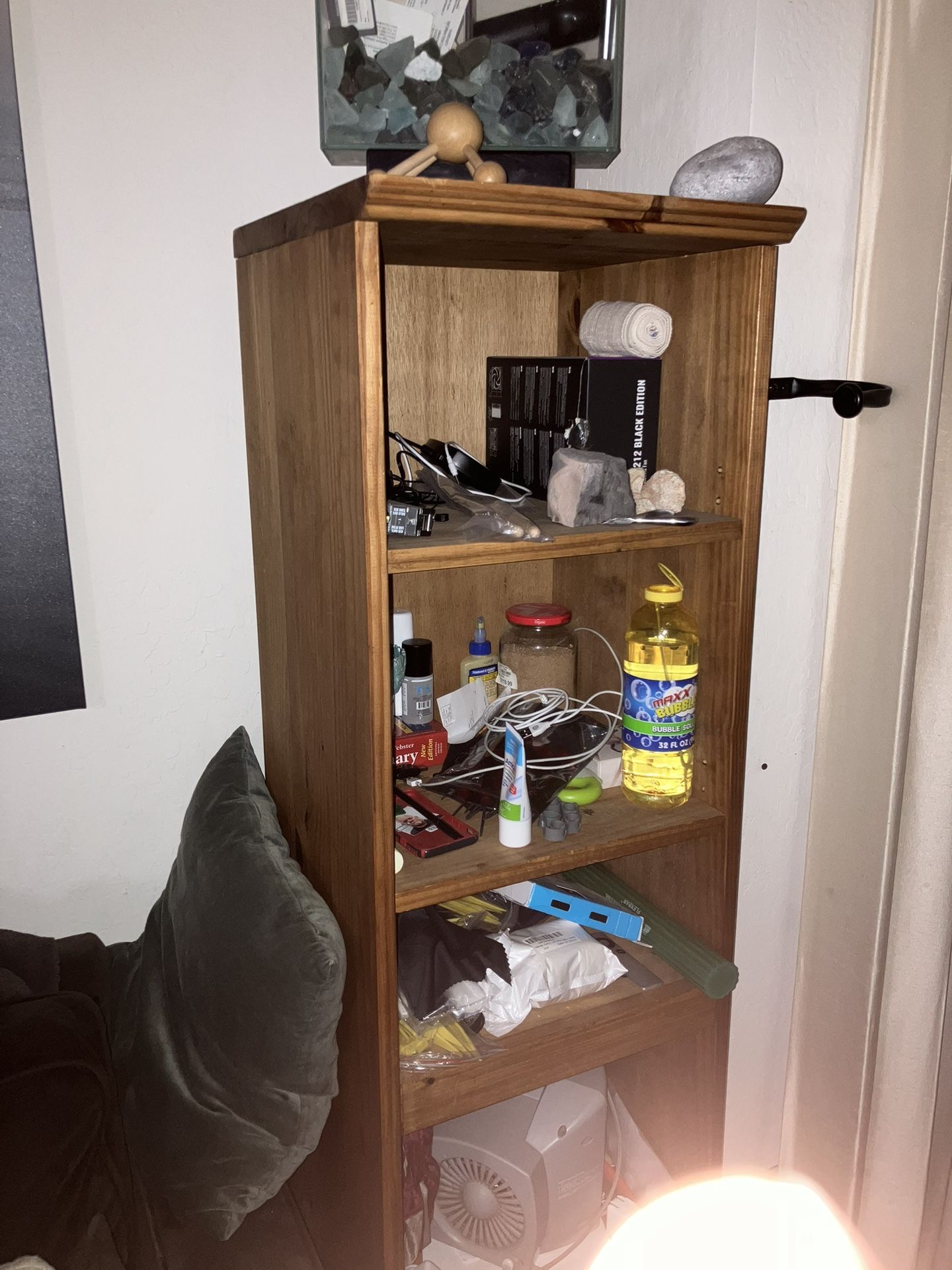 WOOD SHELF CABINET