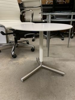 Small White Table 