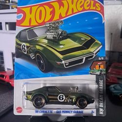 Hot Wheels '68 Corvette Gas Monkey Garage 