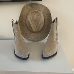 Nashville Anyone? Cowgirl Studded Boots And Hat
