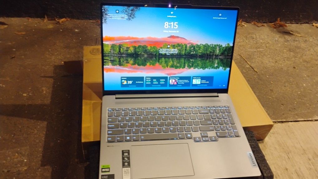 1 TB Lenovo IdeaPad Pro 5i 16 Inch Touchscreen GeForce RTX Graphics Card