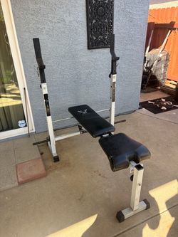 Weight bench