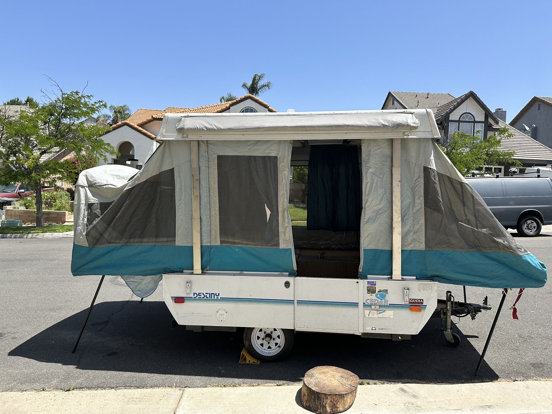 1993 Pop Up Camper