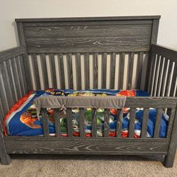 Pottery barn Crib To Toddler Bed