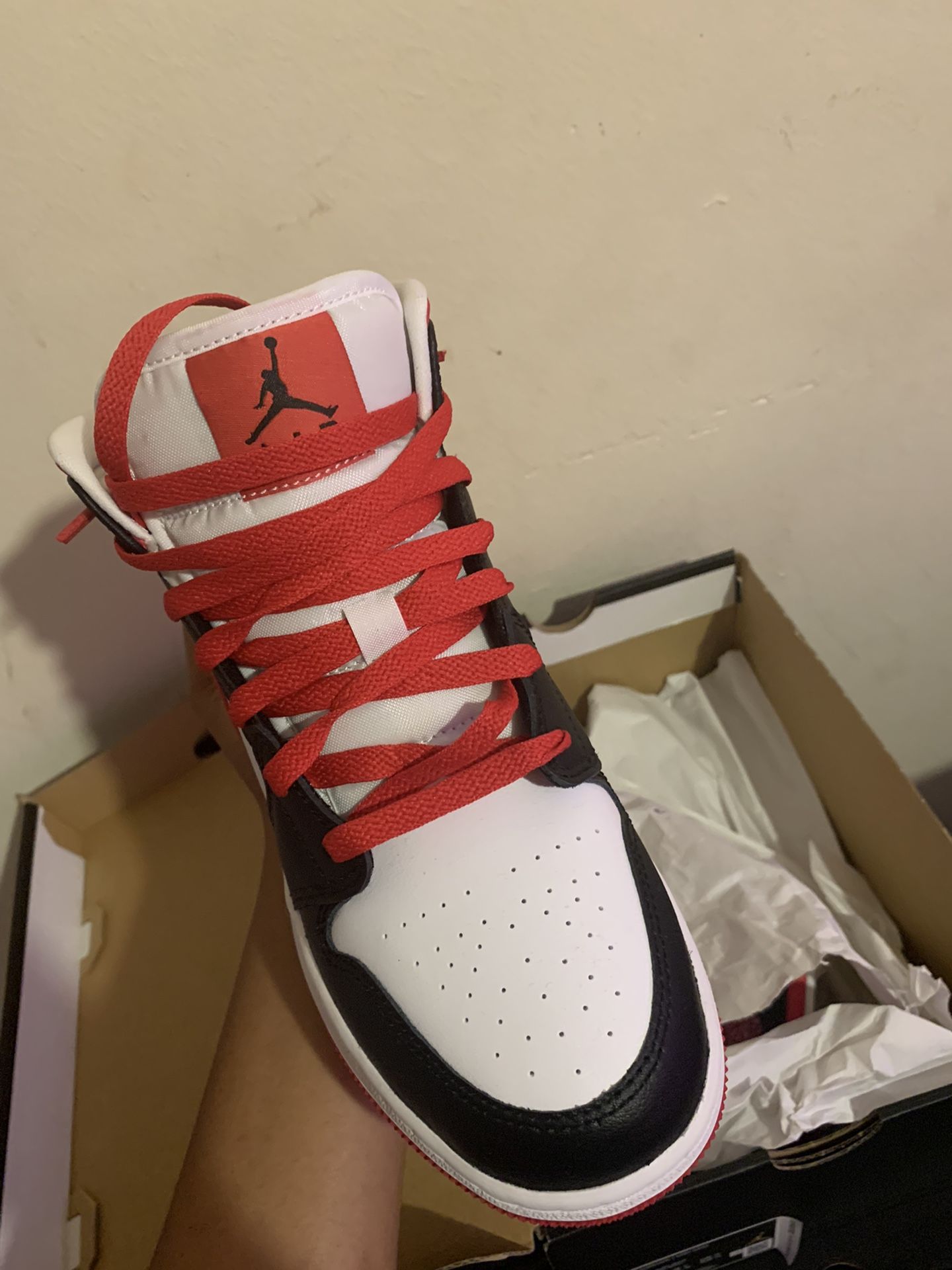 jordan 1 size 5.5y