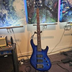 PRS SE Kingfisher 4 String Bass Guitar