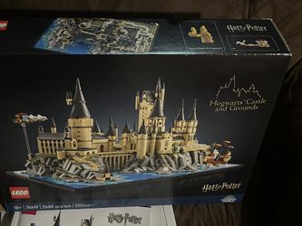 LEGO Harry Potter Hogwarts Castle and Grounds Wizarding Building Set 76419
