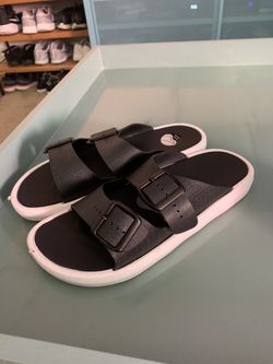 Girls sandals