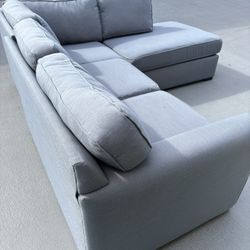 Living SpaceS Sectional Couch Like New Conditions 🛻 Delivery Available🛻