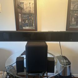 Sony  HT-7000 Surround Sound System 