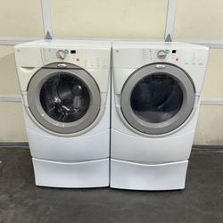 WHIRLPOOL XL CAPACITY ELECTRIC WASHER & DRYER
