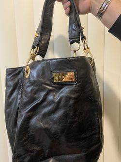 CC SKYE Large Black Purse