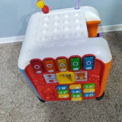Electronic V Tech Alphabet Activity Cube