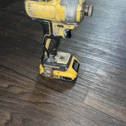 Dewalt